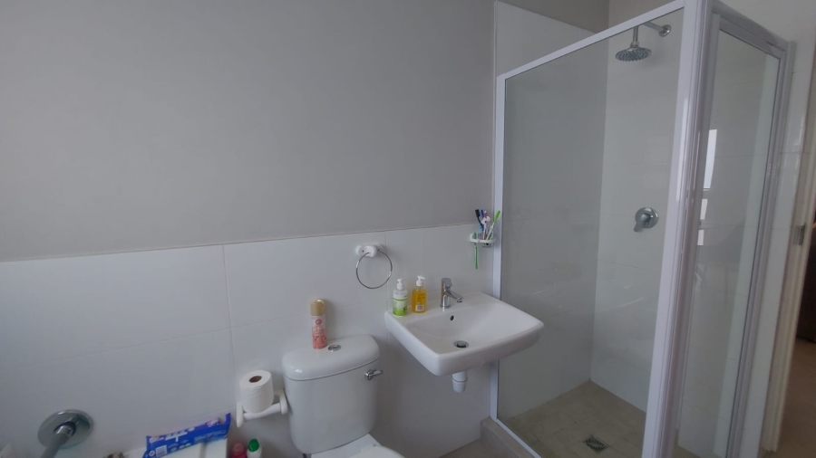2 Bedroom Property for Sale in Nahoon Valley Park Eastern Cape
